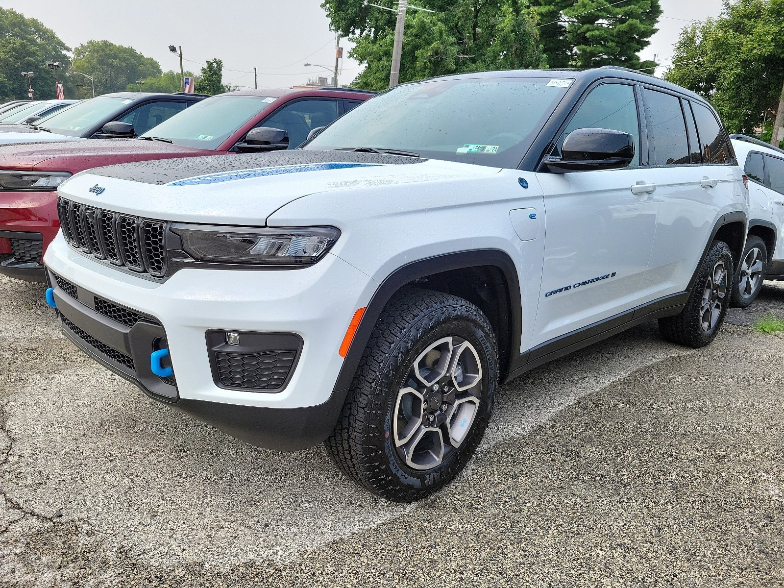 New 2023 Jeep Grand Cherokee Trailhawk AWD/4WD image 3