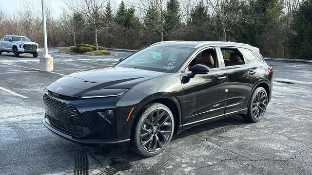 New 2026 Toyota Crown Signia image 2