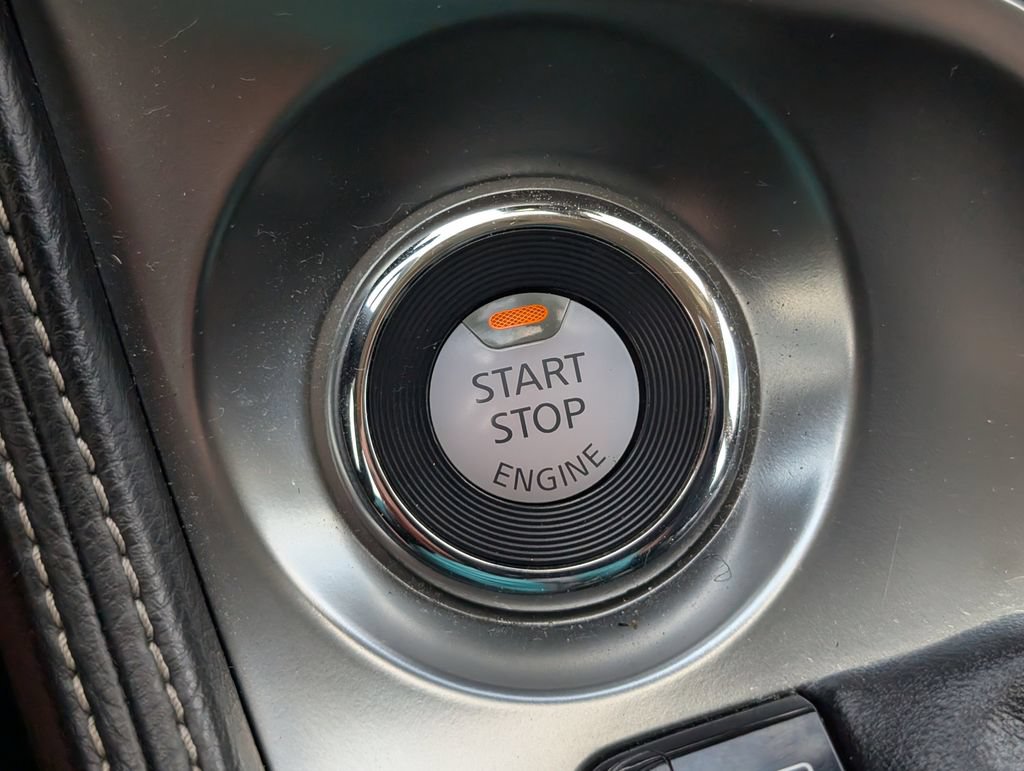 Used 2022 Nissan Maxima SV w/ Floor Mat Group FWD image 27