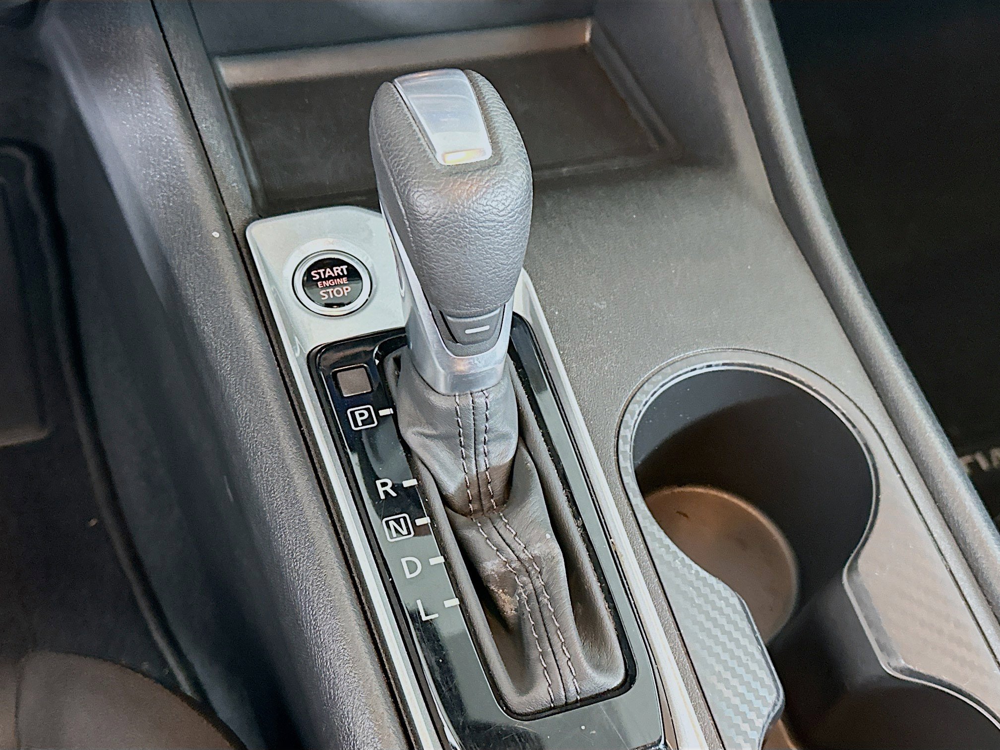 Used 2025 Nissan Altima 2.5 SV image 24