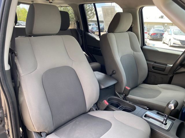 Used 2015 Nissan Xterra S image 9