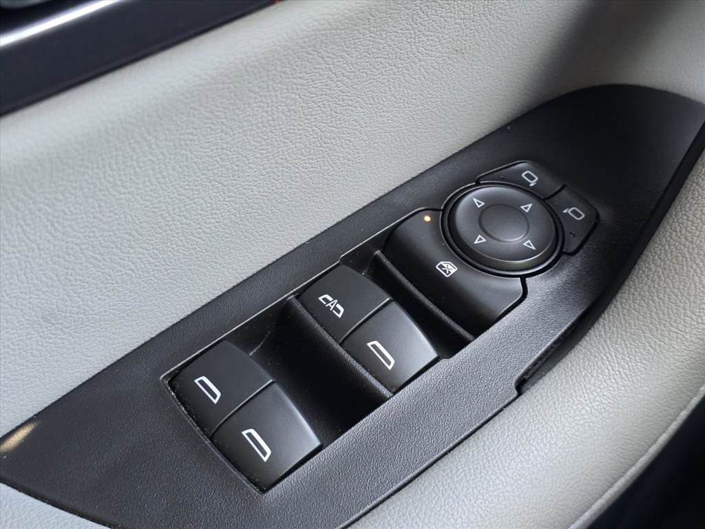 Used 2020 Chevrolet Blazer LT image 22