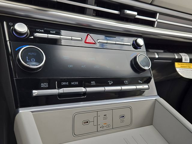 New 2026 Hyundai Santa Fe SE AWD/4WD image 13