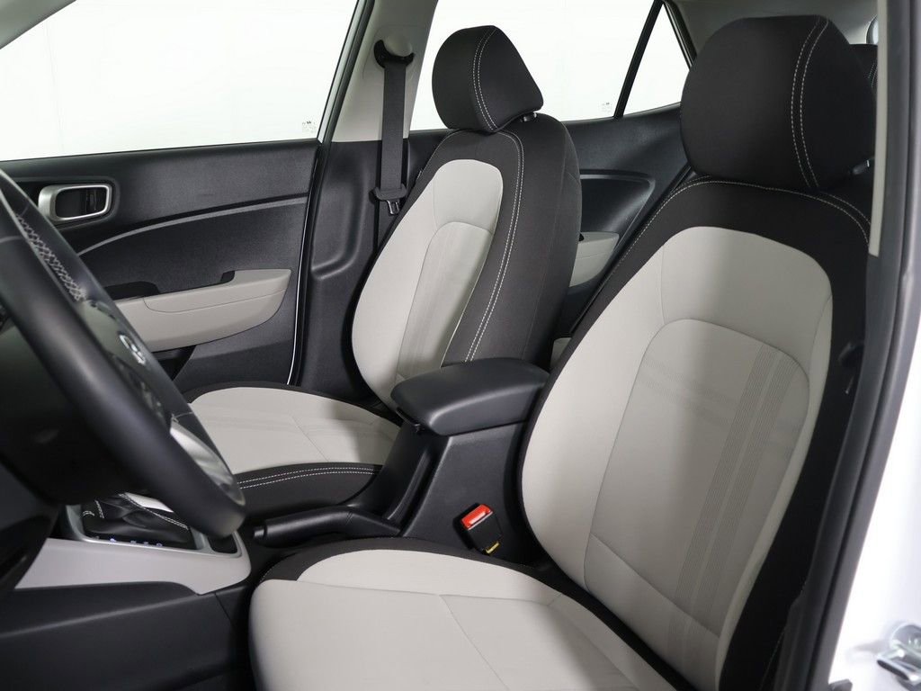 Certified 2023 Hyundai Venue SEL w/ Cargo Package image 26