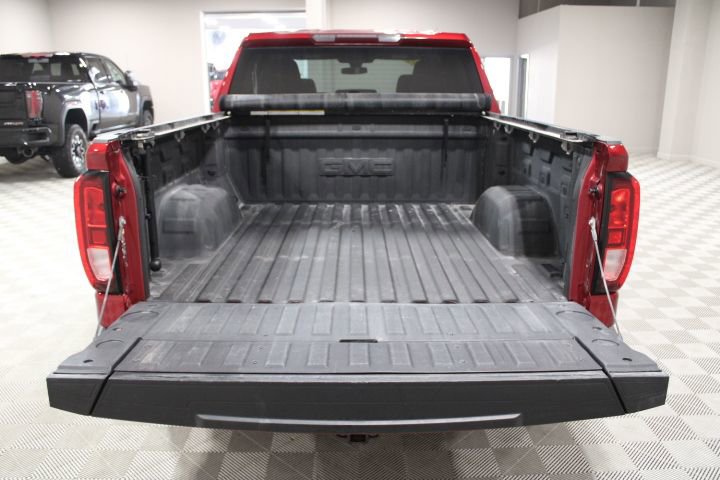 Used 2022 GMC Sierra 1500 SLE image 14