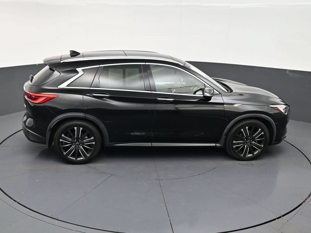 Used 2021 INFINITI QX50 Luxe w/ Appearance Package FWD image 18