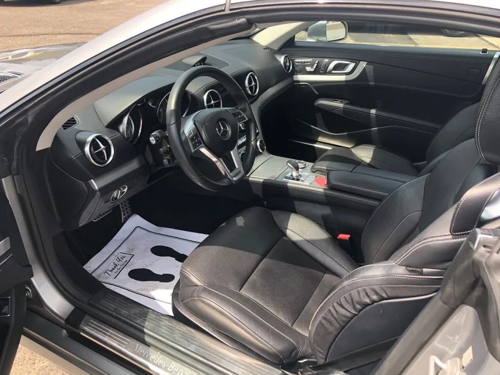 Used 2015 Mercedes-Benz SL 400 image 43