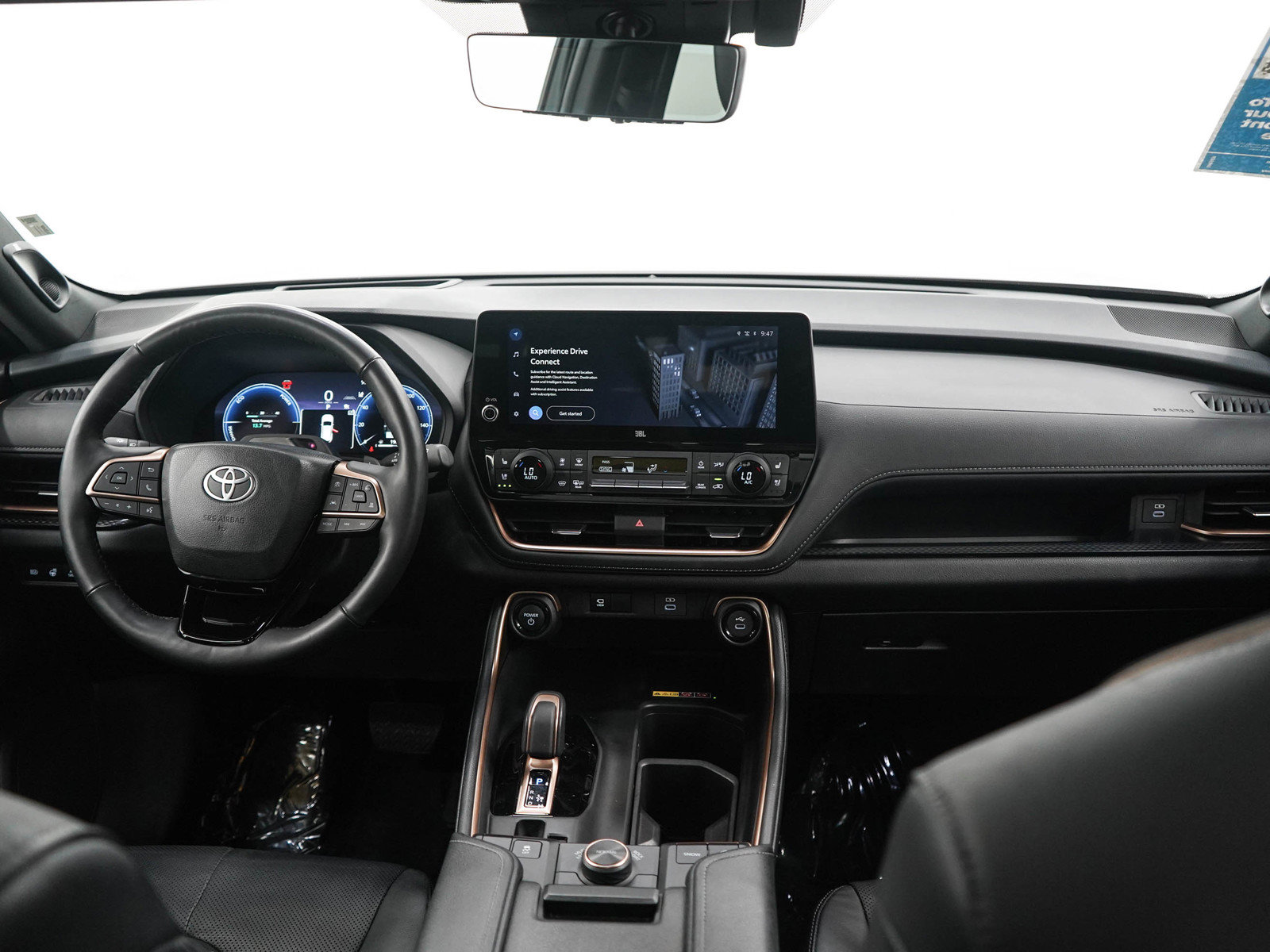 Used 2025 Toyota Grand Highlander AWD Hybrid image 14