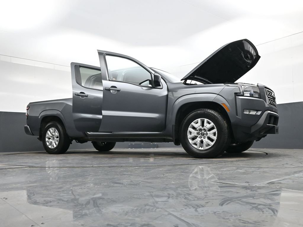 Used 2024 Nissan Frontier SV w/ Technology Package image 45