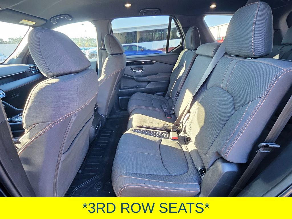 Used 2023 Honda Pilot Sport image 15