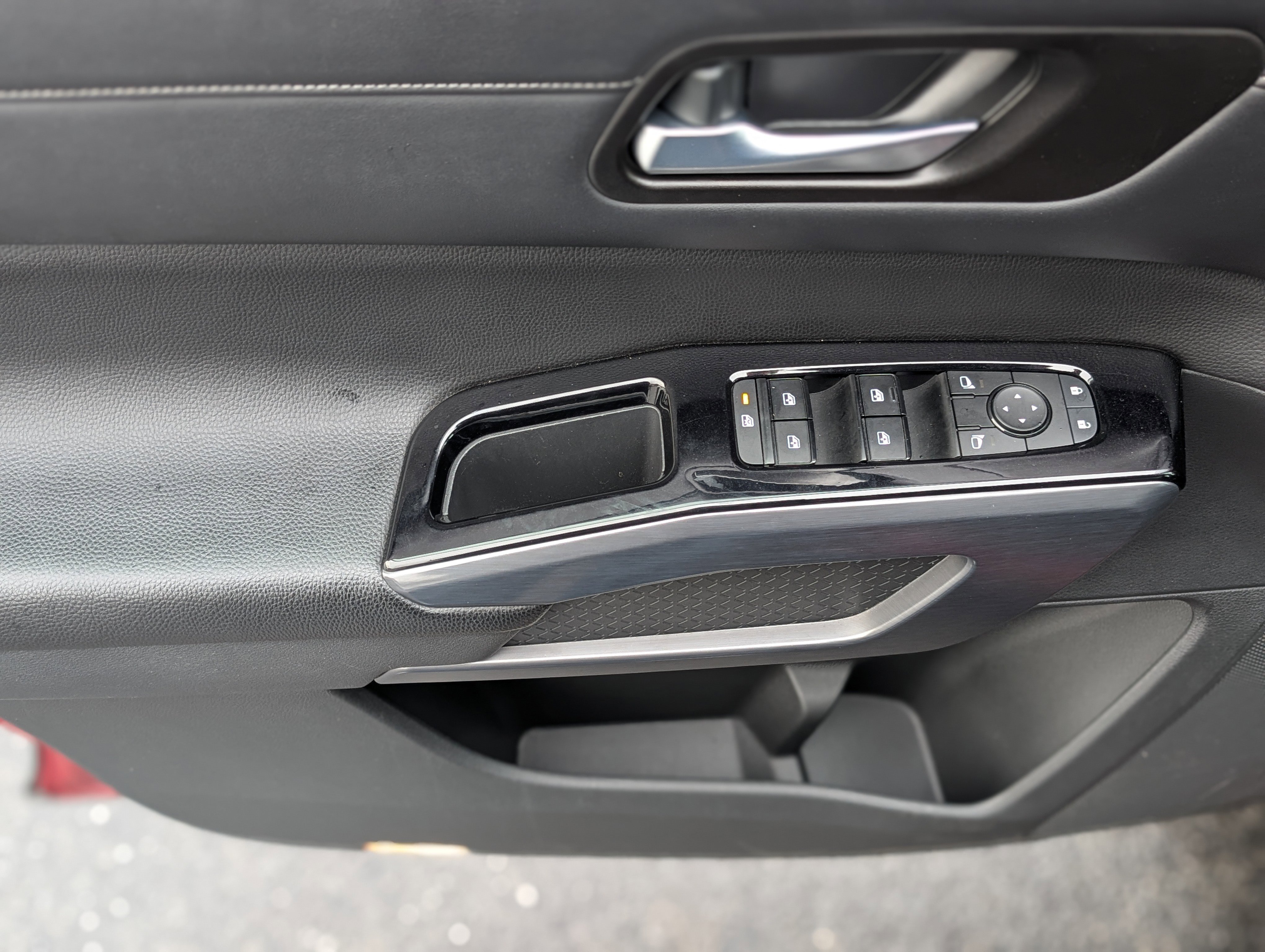 Used 2022 Nissan Pathfinder SL image 30