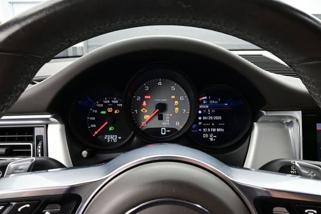 Certified 2019 Porsche Macan S AWD/4WD image 9