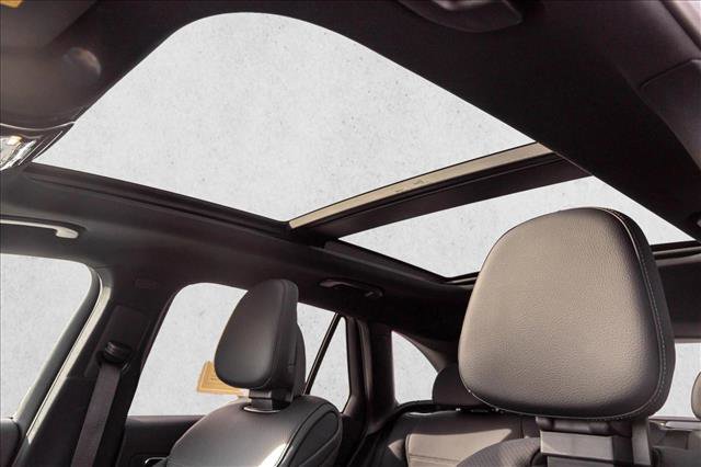 Certified 2026 Mercedes-Benz GLC 300 4MATIC image 13