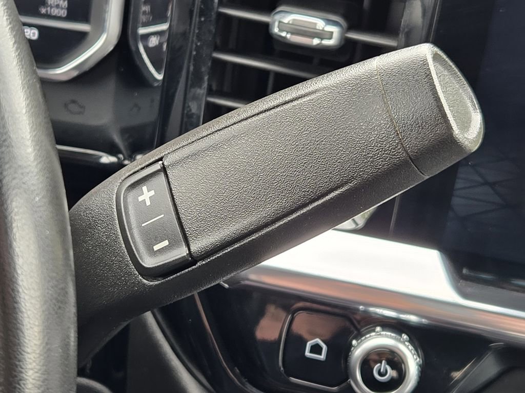 Used 2024 GMC Sierra 3500 SLT w/ SLT Premium Package AWD/4WD image 34