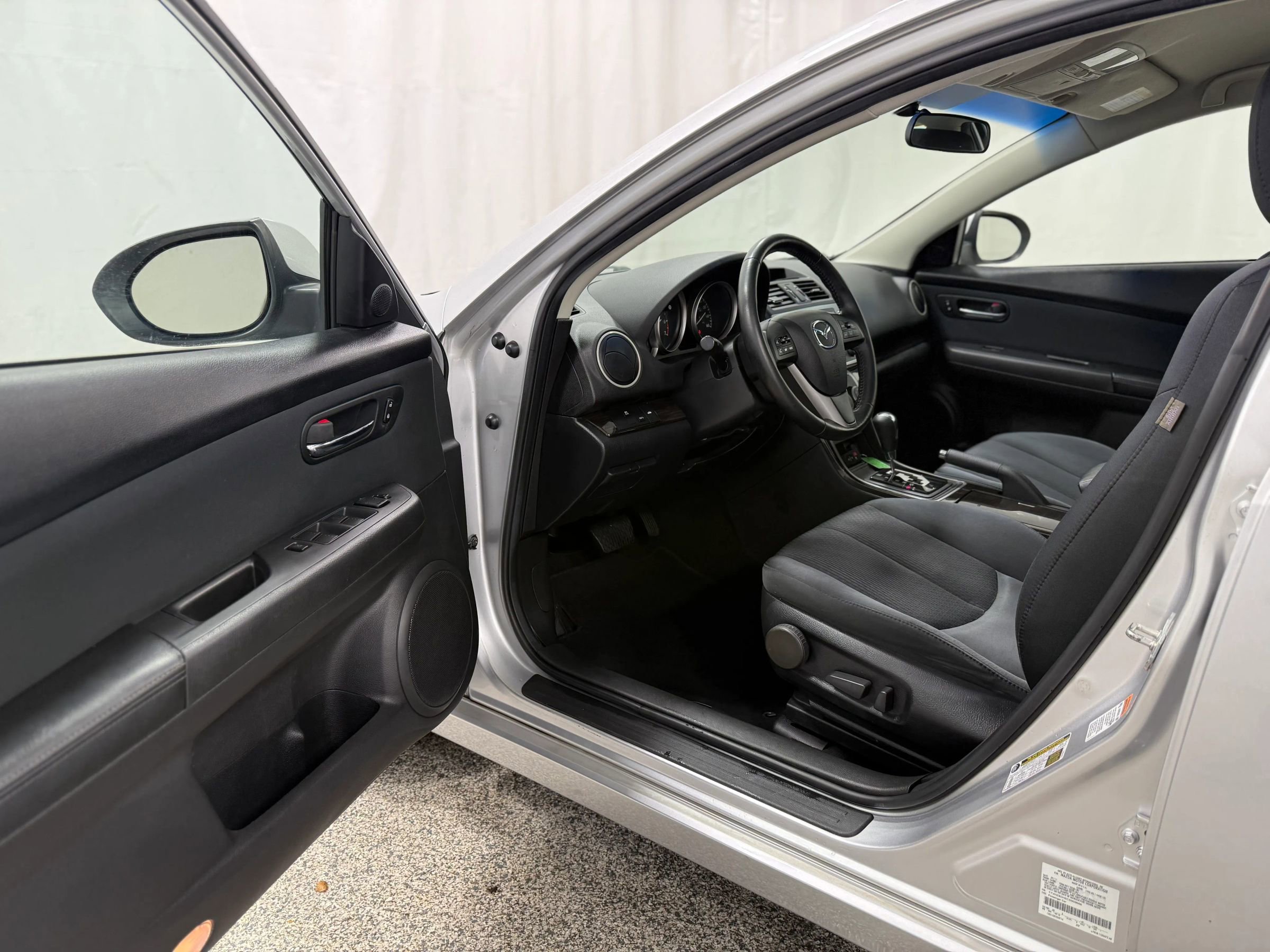 Used 2012 MAZDA MAZDA6 i Touring image 10