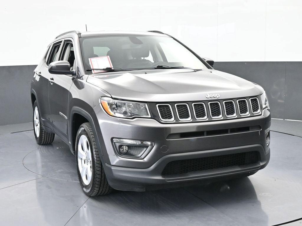 Used 2021 Jeep Compass Latitude image 9
