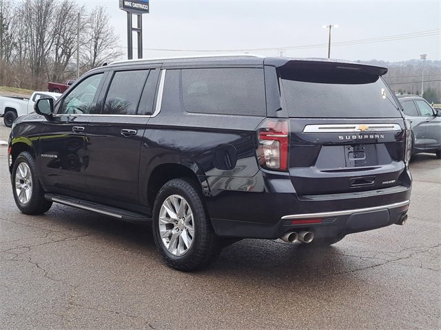 Used 2024 Chevrolet Suburban Premier image 3