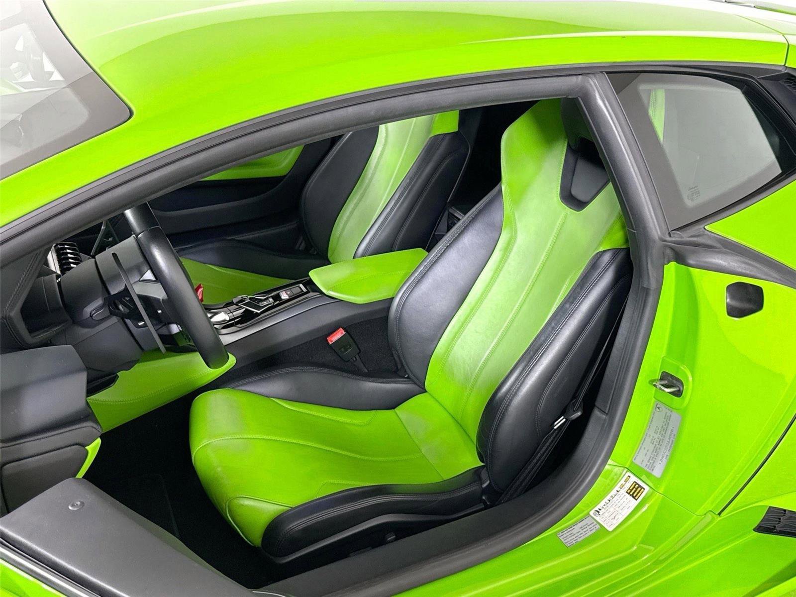 Used 2018 Lamborghini Huracan LP 580-2 image 14