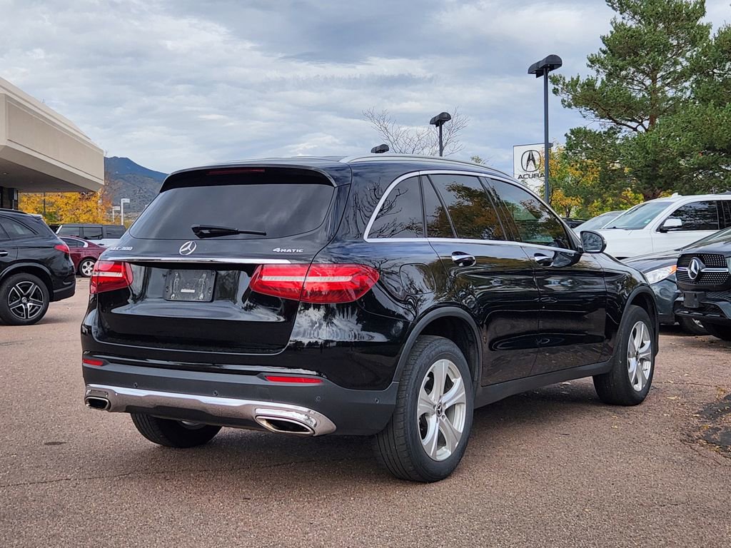 Certified 2018 Mercedes-Benz GLC 300 4MATIC image 5