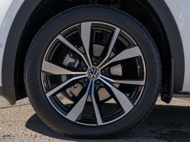 New 2026 Volkswagen Atlas SEL Premium R-Line image 7