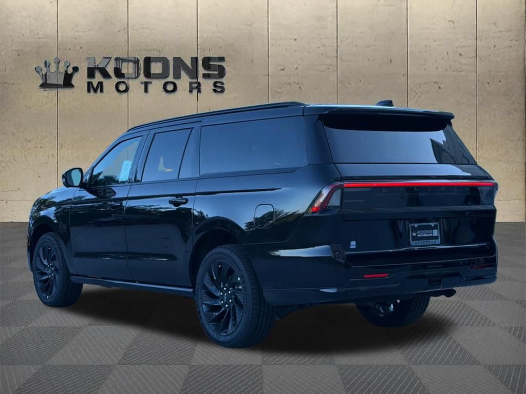 New 2026 Lincoln Navigator L Reserve w/ Jet Appearance Package AWD/4WD image 6