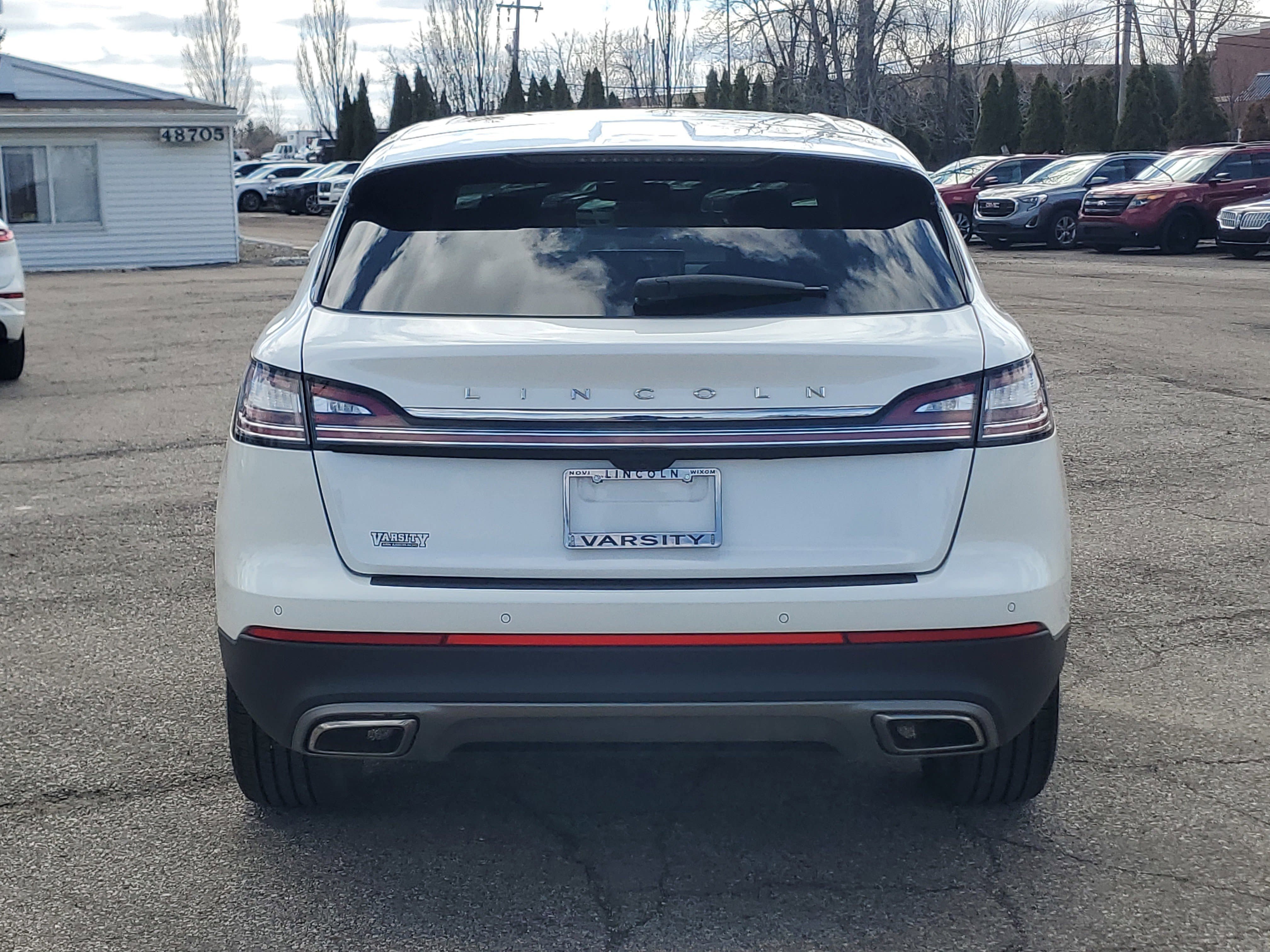 Certified 2023 Lincoln Nautilus Reserve AWD/4WD image 5