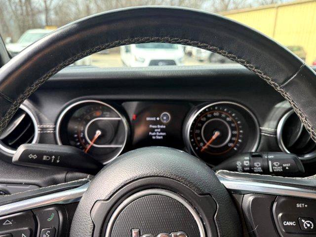 Used 2020 Jeep Wrangler Unlimited Sahara image 15
