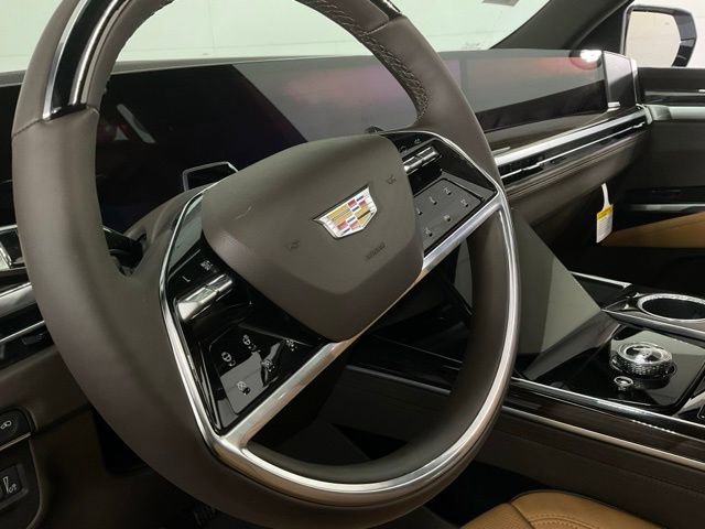 New 2026 Cadillac Escalade Luxury w/ Touring Package image 16