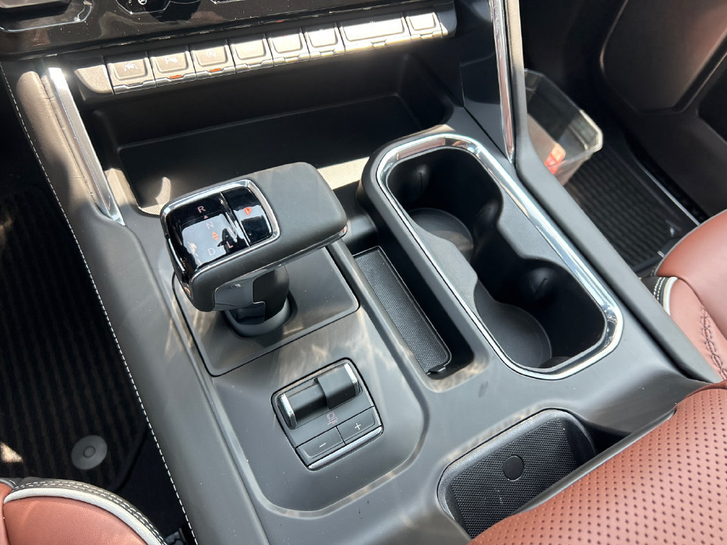 New 2026 GMC Sierra 1500 Denali Ultimate AWD/4WD image 28