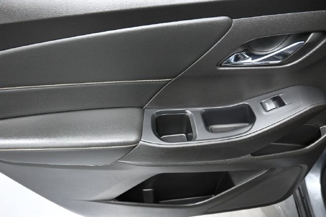 Used 2021 Chevrolet Traverse LT w/ LT Premium Package FWD image 20
