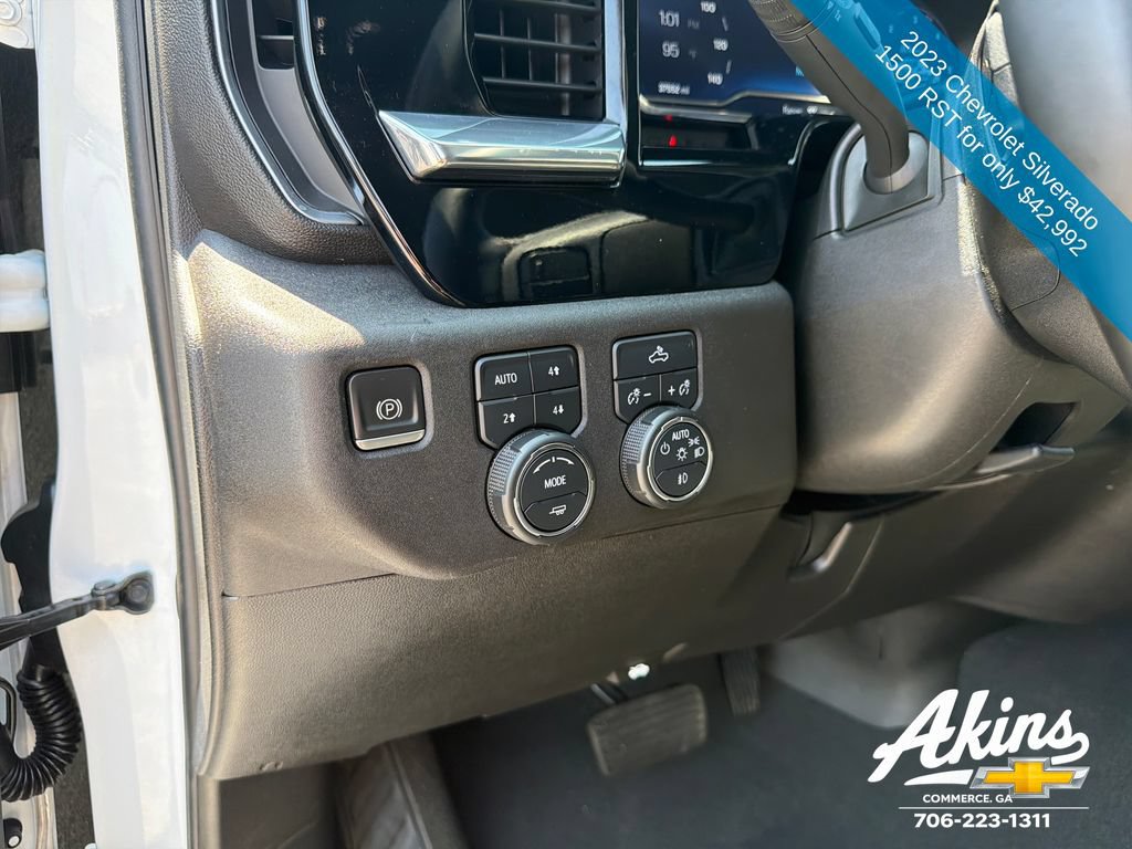Certified 2023 Chevrolet Silverado 1500 RST w/ Z71 Off-Road Package AWD/4WD image 15
