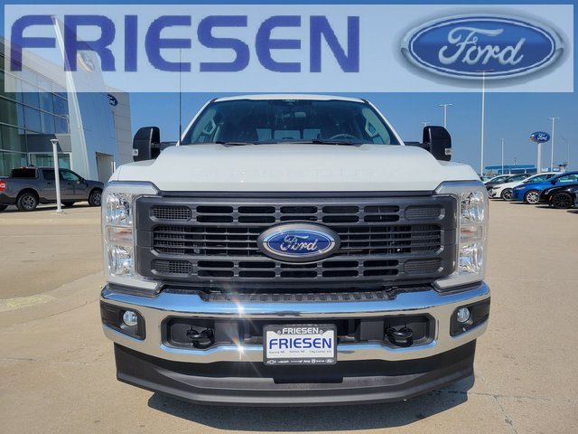 New 2026 Ford F350 XL image 2