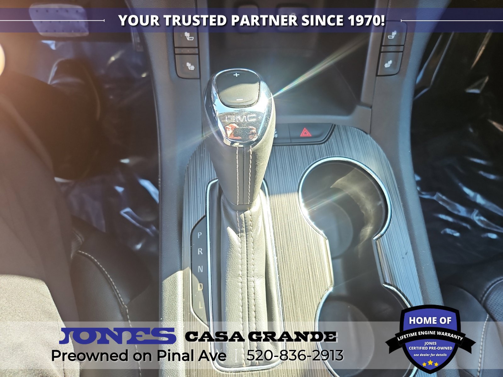 Used 2017 GMC Acadia SLT FWD image 16