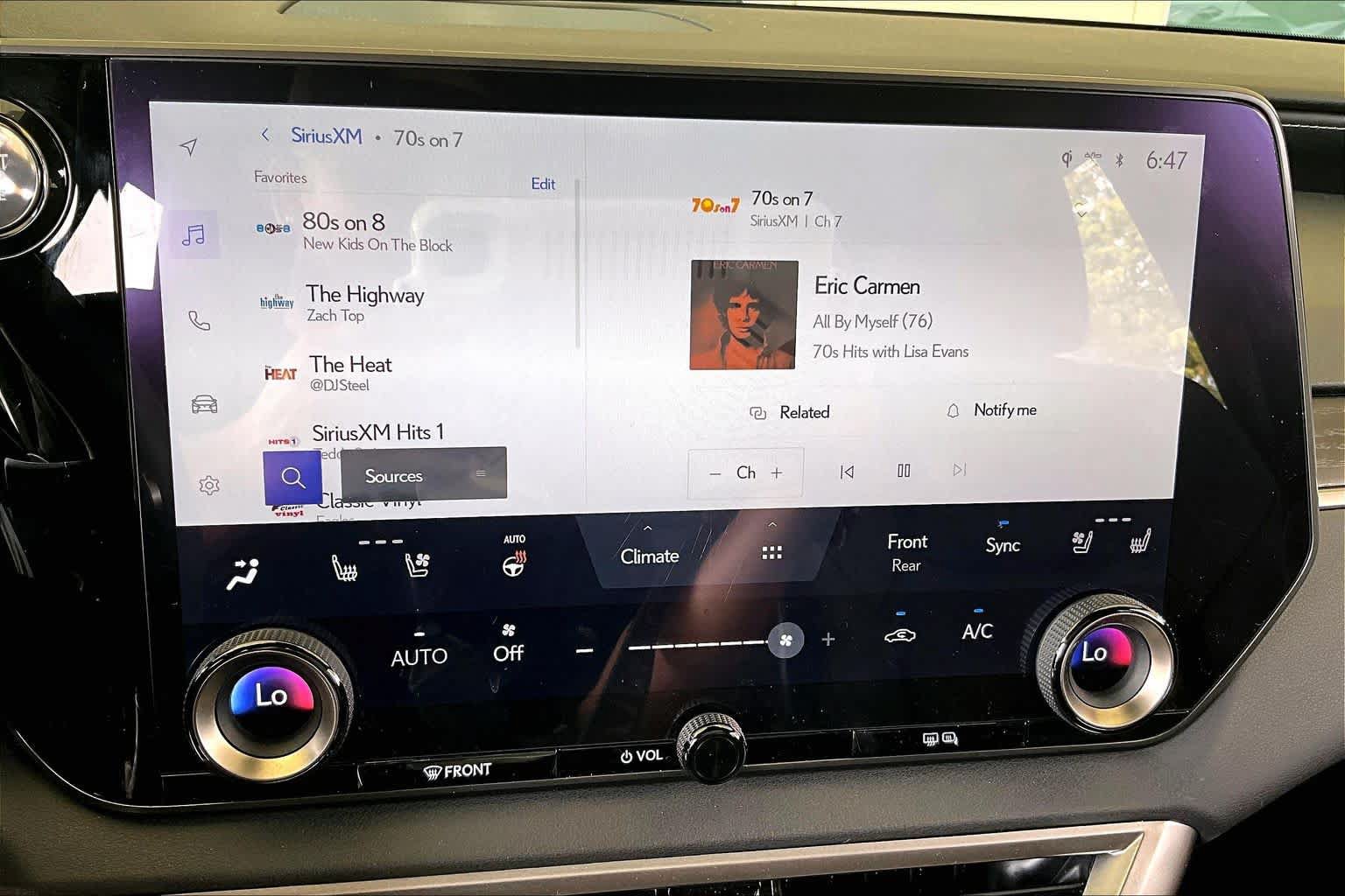 Used 2024 Lexus RX 350 Premium w/ Accessory Package (Z1) FWD image 31