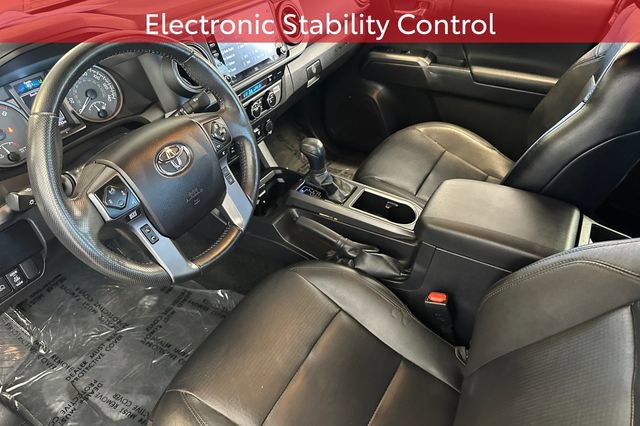 Certified 2022 Toyota Tacoma TRD Sport w/ TRD Premium Sport Package AWD/4WD image 14