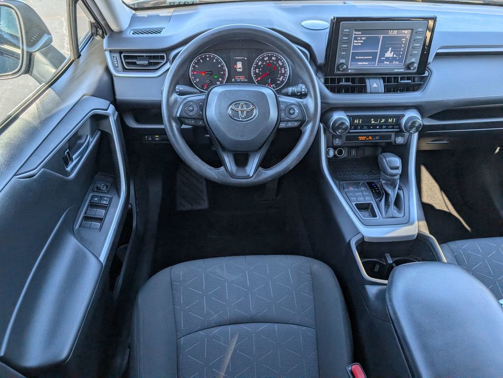 Used 2022 Toyota RAV4 XLE image 11