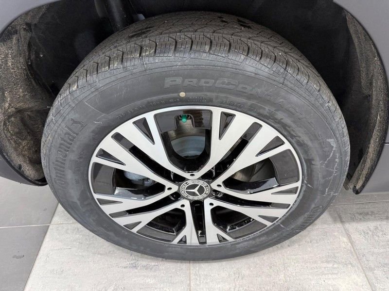 New 2026 Mercedes-Benz GLB 250 4MATIC image 3