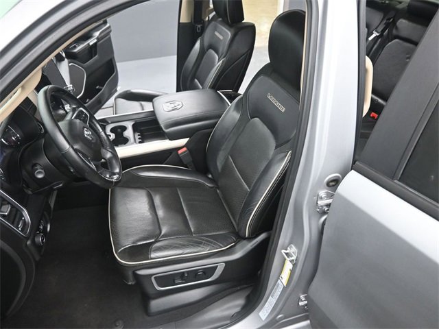 Used 2019 RAM 1500 Laramie image 11