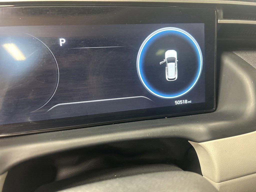 Used 2023 Hyundai Tucson Limited w/ Cargo Package image 5