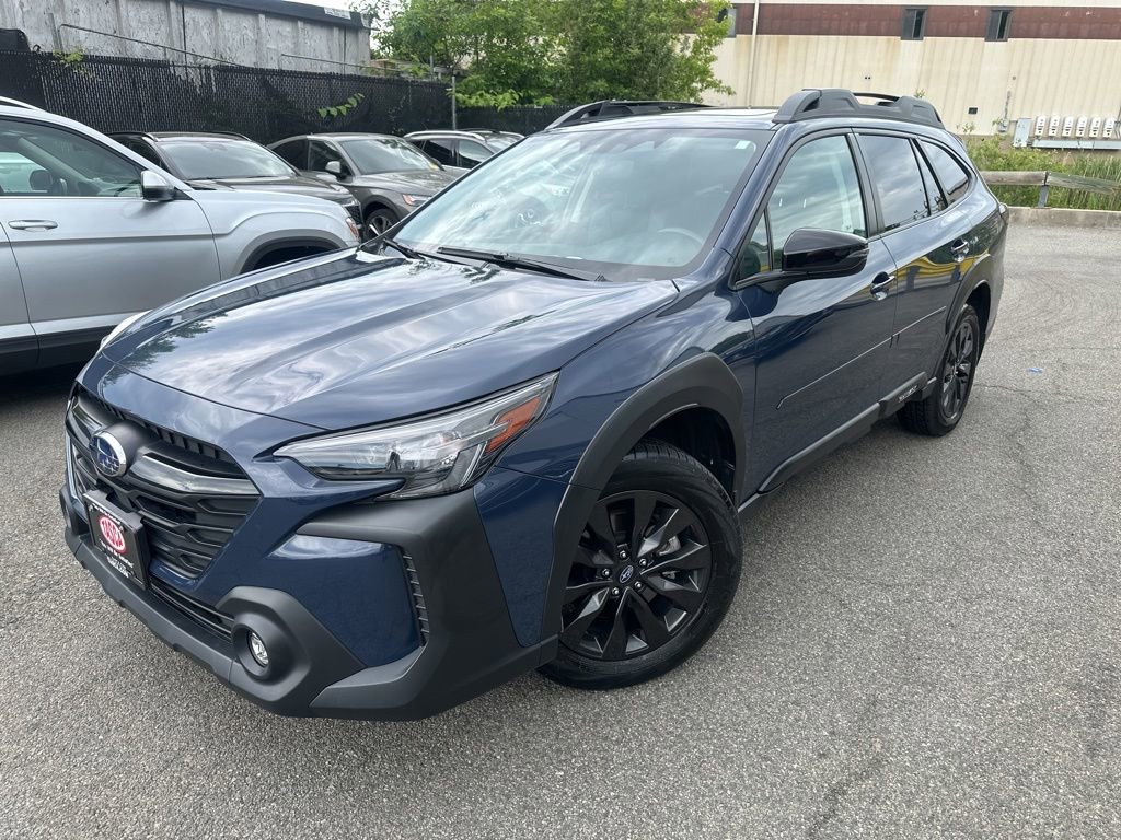 Used 2024 Subaru Outback Onyx Edition AWD/4WD image 1