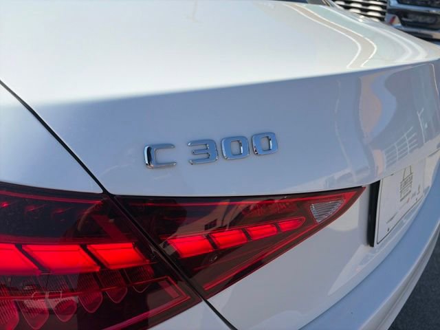 Used 2025 Mercedes-Benz C 300 4MATIC Sedan image 55