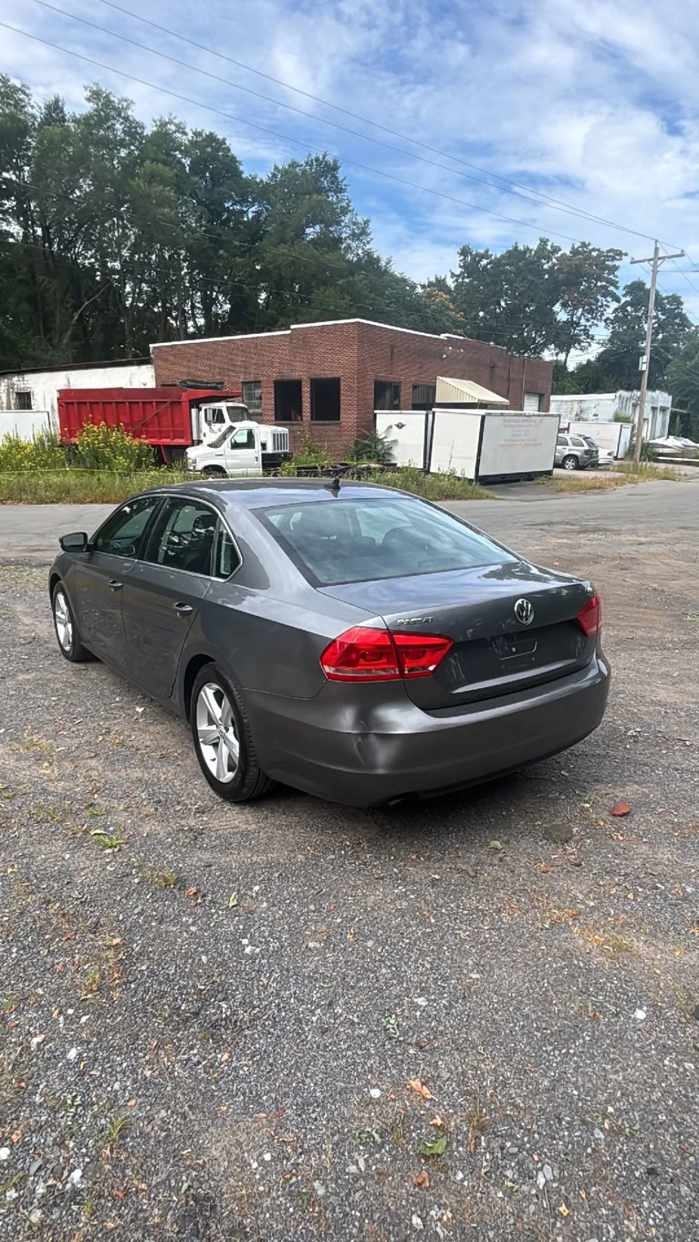 Used 2015 Volkswagen Passat 1.8T Limited Edition image 7