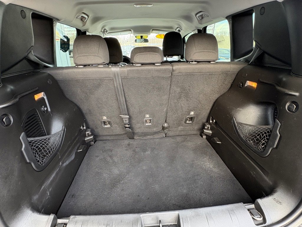 Used 2017 Jeep Renegade Sport w/ Power & Air Group image 12