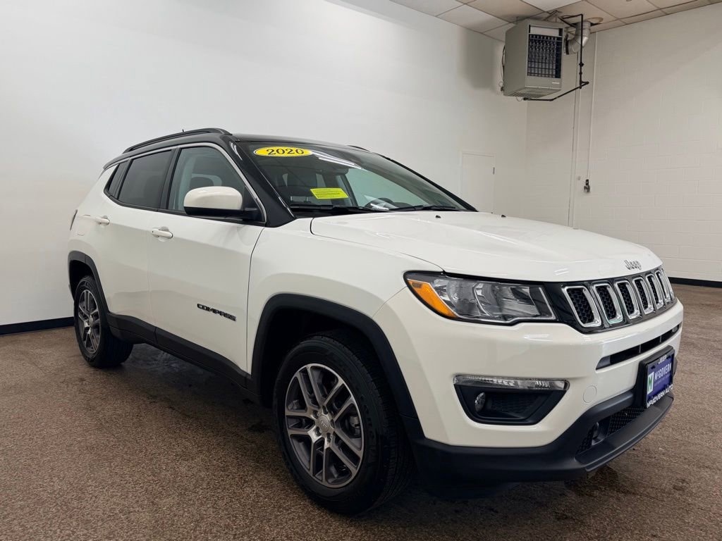 Used 2020 Jeep Compass Latitude AWD/4WD image 9