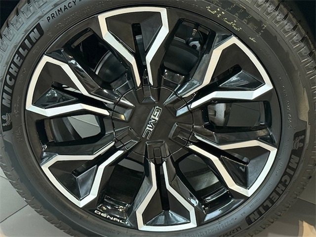 New 2025 GMC Sierra EV Denali image 11