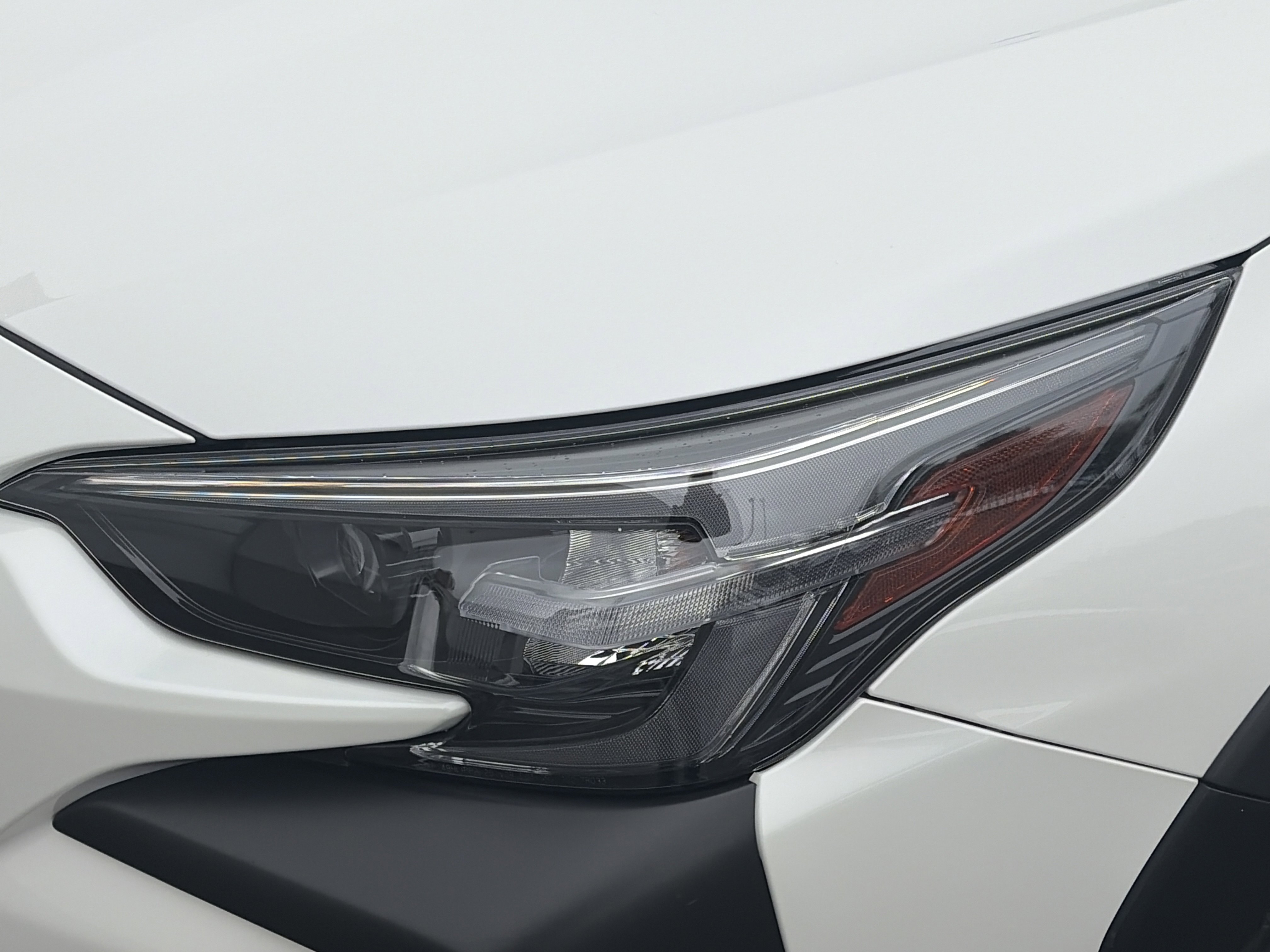 Certified 2025 Subaru Outback Limited w/ Popular Package #2 image 9