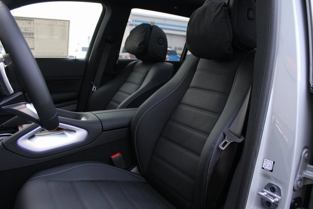 New 2026 Mercedes-Benz GLS 580 4MATIC image 29