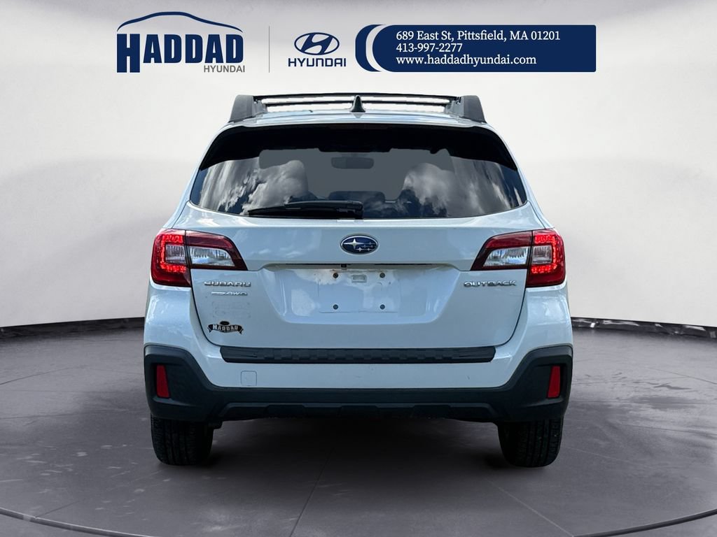 Used 2019 Subaru Outback 2.5i Premium AWD/4WD image 4