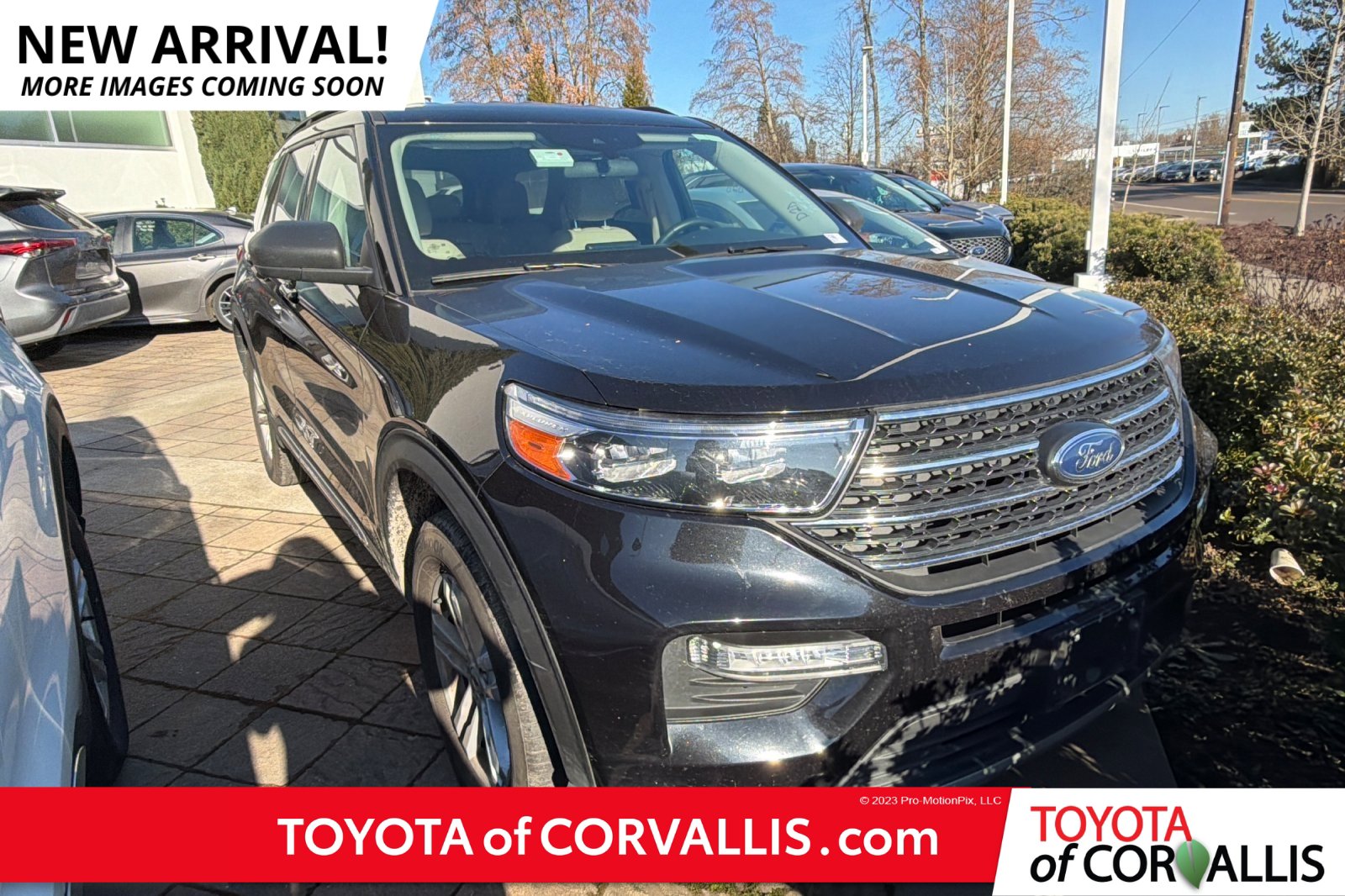 Used 2024 Ford Explorer XLT w/ Equipment Group 202A