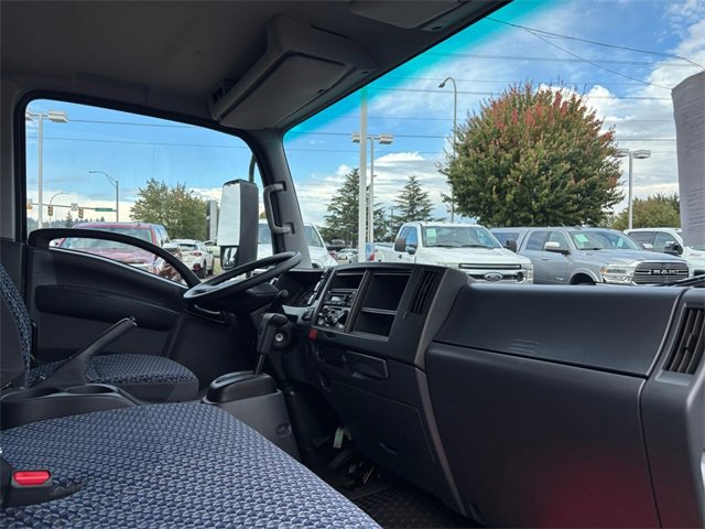 Used 2024 Chevrolet Low Cab Forward image 35